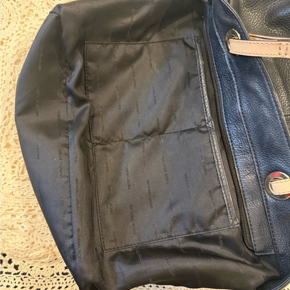 Michael Kors Black and Tan Shoulder Bag - Picture 10 of 10